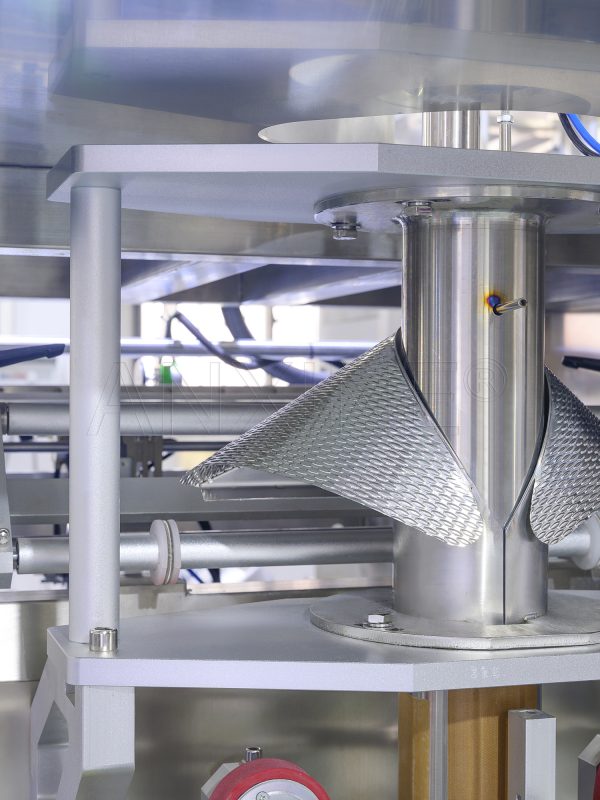 Pouch Packing Machine